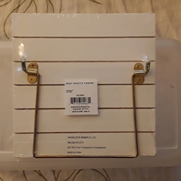 Clip photo frame with stand - Picture 3 of 3